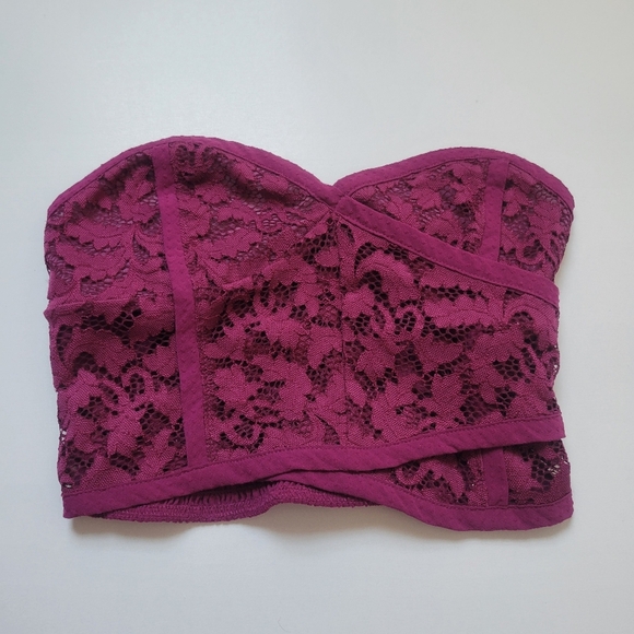 Free people Lace crop top. - Picture 4 of 12